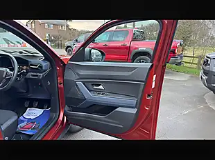 Used 2025 Dacia Duster Journey Terracotta - Interior and Exterior details 10