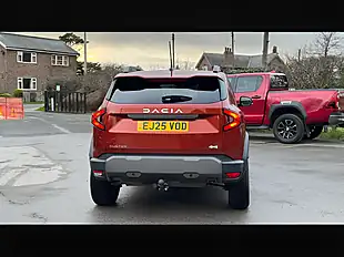 Used 2025 Dacia Duster Journey Terracotta - Interior and Exterior details 13
