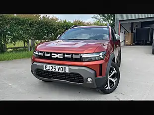 Used 2025 Dacia Duster Journey Terracotta - Interior and Exterior details 3