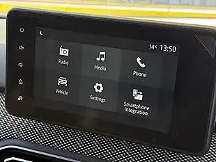 Used 2025 Dacia Jogger Expression Green - Interior and Exterior details 17