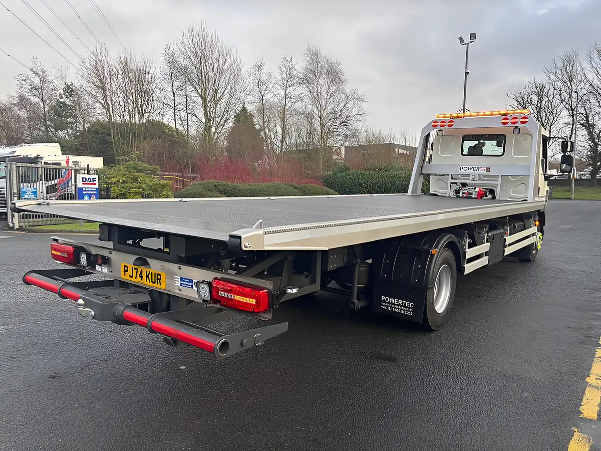 Used 2025 Daf Lf 250 Fa 16T White - Interior and Exterior details 4