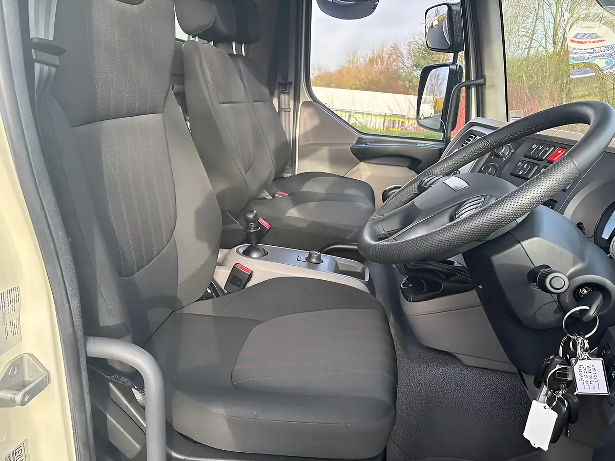 Used 2025 Daf Lf 250 Fa 16T White - Interior and Exterior details 9