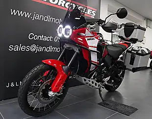 Used 2025 Ducati Desert X Discovery Urban Pack Red/Black - Interior and Exterior details 8