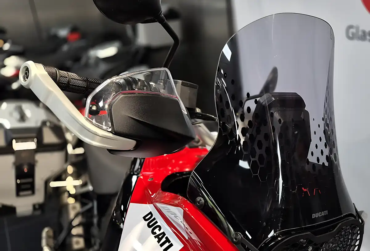 Used 2025 Ducati Desertx Discovery - Interior and Exterior details 9