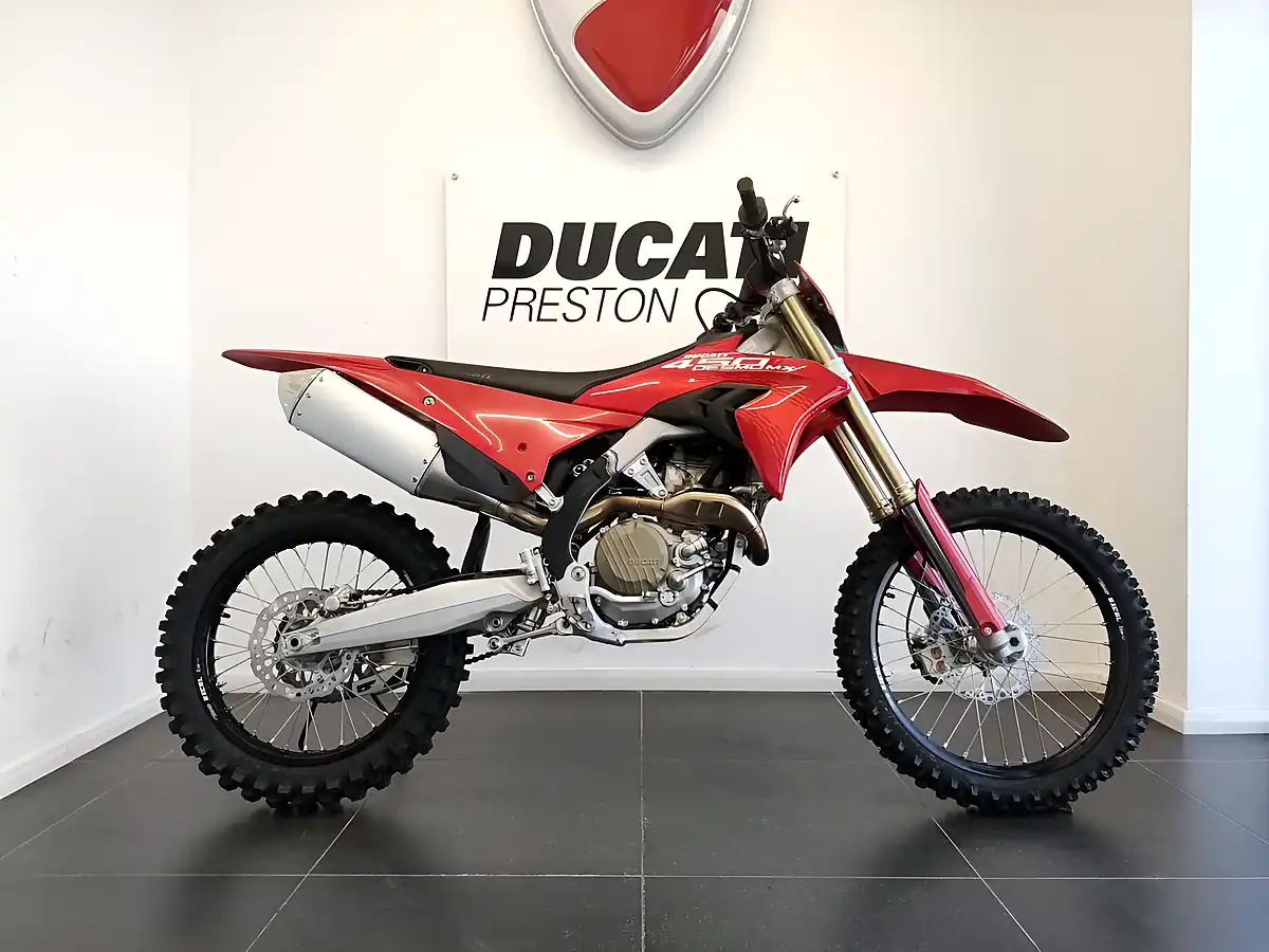 Used 2025 Ducati Desmo450 Mx - Front View