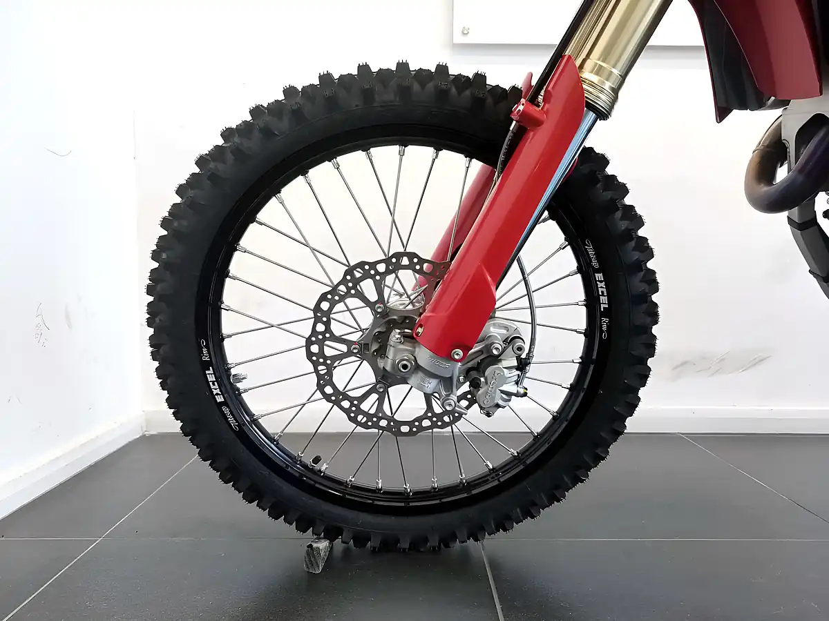 Used 2025 Ducati Desmo450 Mx - Interior and Exterior details 8