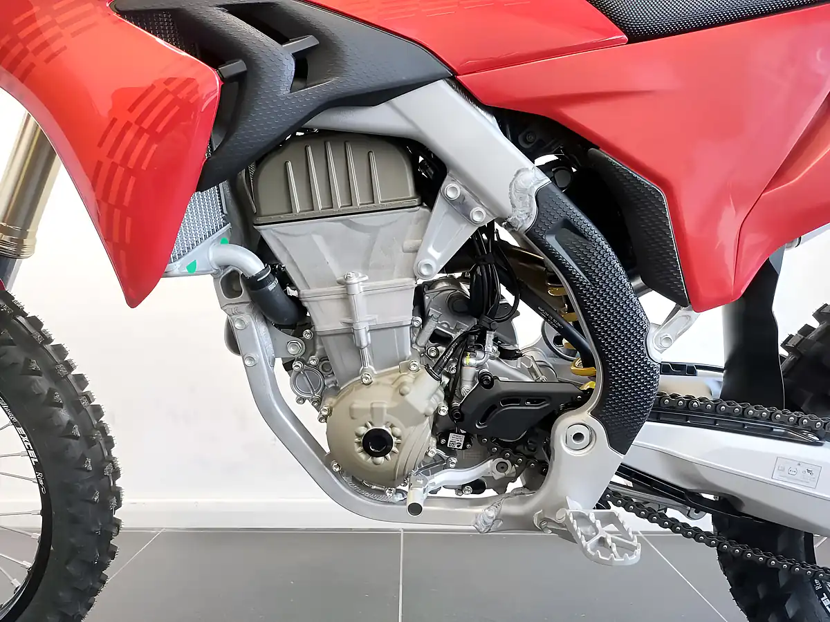 Used 2025 Ducati Desmo450 Mx - Interior and Exterior details 9