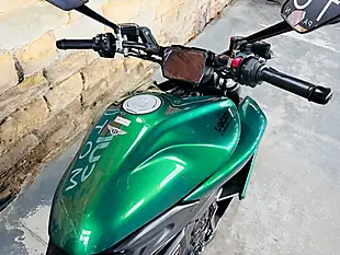 Used 2025 Ducati Diavel V4 Bentley 301 of 500 Green - Interior and Exterior details 10