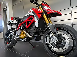 Used 2025 Ducati Hypermotard 950 Sp Multi-Coloured - Interior and Exterior details 4