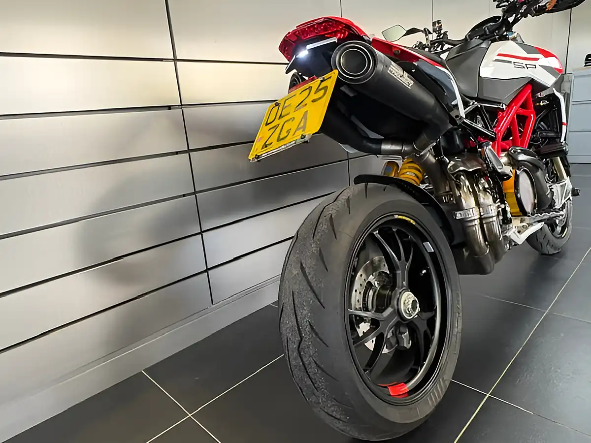Used 2025 Ducati Hypermotard 950 Sp Multi-Coloured - Interior and Exterior details 6