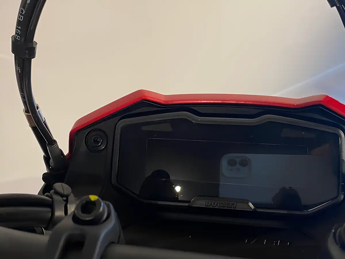 Used 2025 Ducati Hypermotard - Interior and Exterior details 12