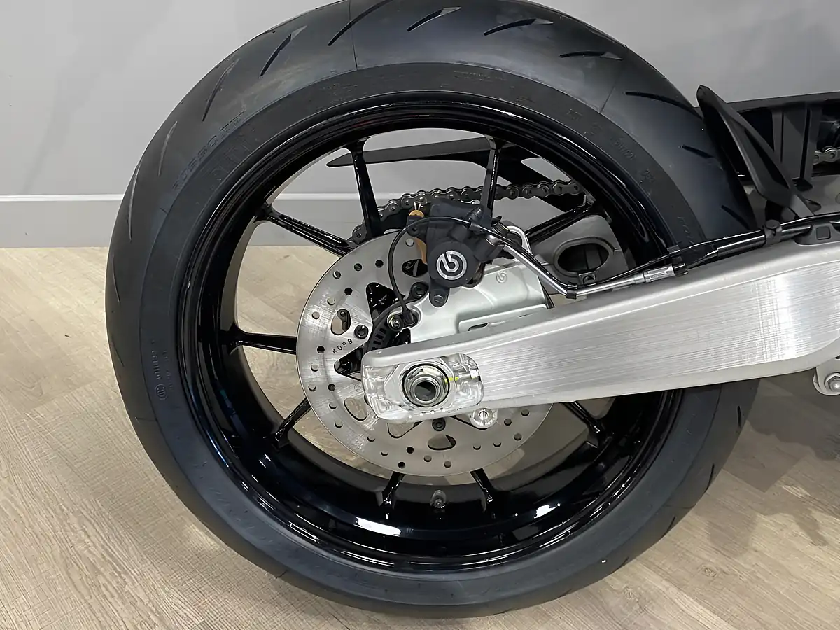 Used 2025 Ducati Hypermotard - Interior and Exterior details 15