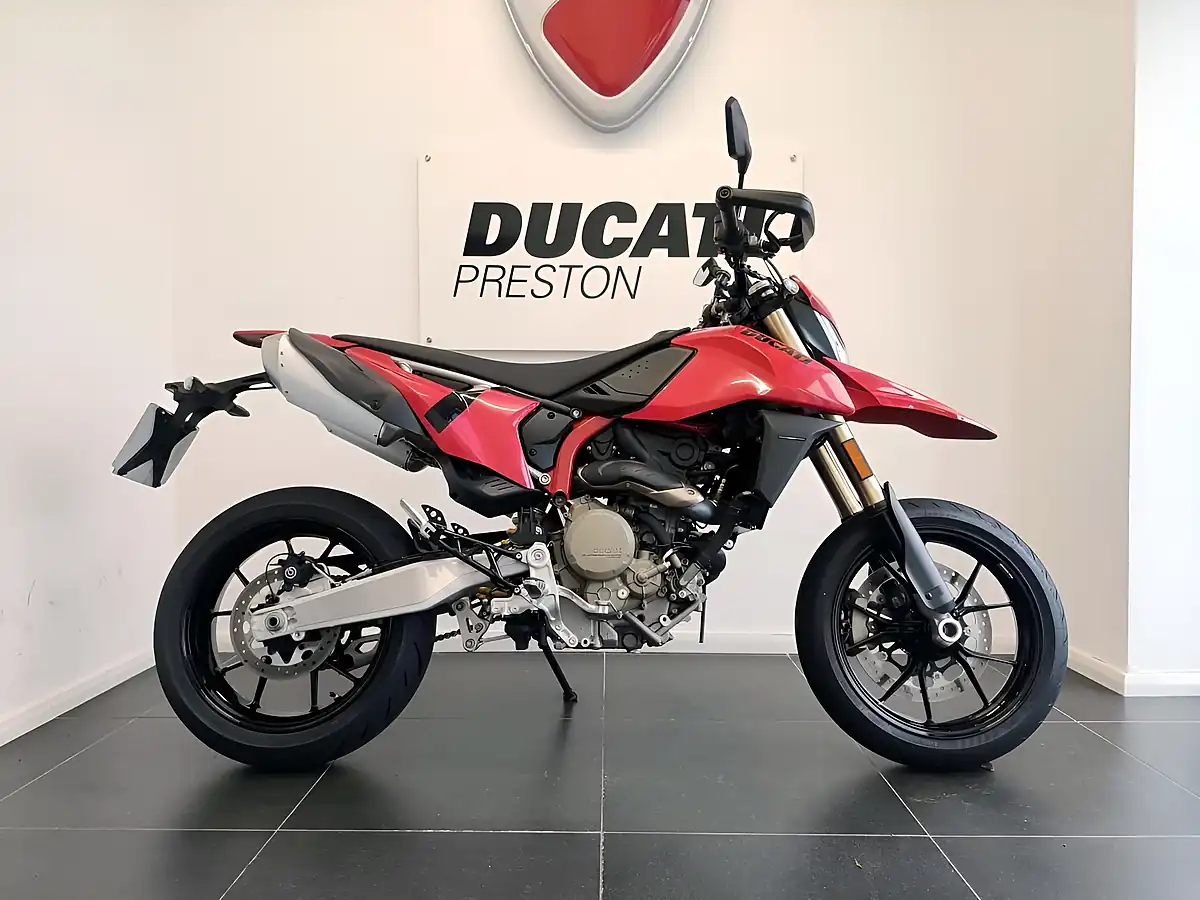 Used 2025 Ducati Hypermotard Mono - Interior and Exterior details 20