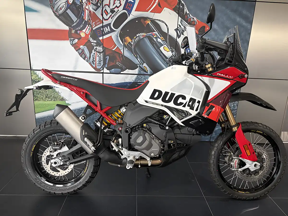 Used 2025 Ducati Hypermotard Mono - Interior and Exterior details 6