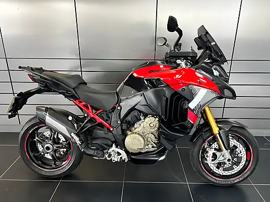 2025 Ducati Multistrada V4 Pikes Peak