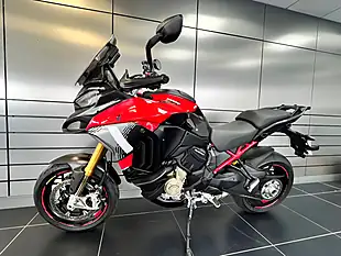 Used 2025 Ducati Multistrada V4 Pikes Peak Multi-Coloured - Interior and Exterior details 5
