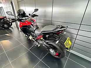 Used 2025 Ducati Multistrada V4 Pikes Peak Multi-Coloured - Interior and Exterior details 6
