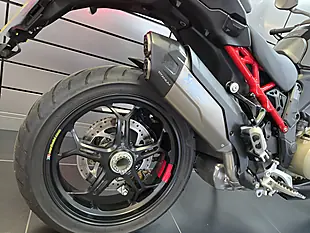 Used 2025 Ducati Multistrada V4 Pikes Peak Multi-Coloured - Interior and Exterior details 7