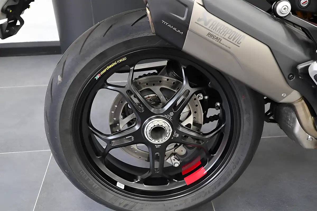 Used 2025 Ducati Multistrada V4 Pikes Peak Multi - Interior and Exterior details 10