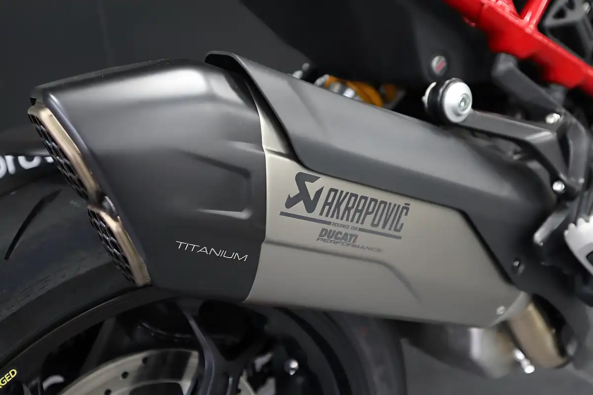 Used 2025 Ducati Multistrada V4 Pikes Peak Multi - Interior and Exterior details 9