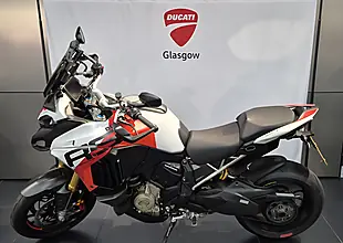 Used 2025 Ducati Multistrada V4 RS - Interior and Exterior details 14