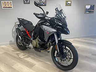 Used 2025 Ducati Multistrada V4 Sport T&r Thrilling Black - Interior and Exterior details 8