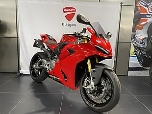 Used 2025 Ducati Panigale V2 S - Interior and Exterior details 2