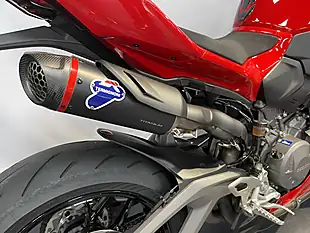 Used 2025 Ducati Panigale V2 S - Interior and Exterior details 6