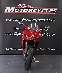 Used 2025 Ducati Panigale V2 S Red - Interior and Exterior details 4