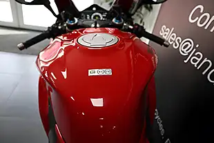 Used 2025 Ducati Panigale V4 S Red - Interior and Exterior details 12