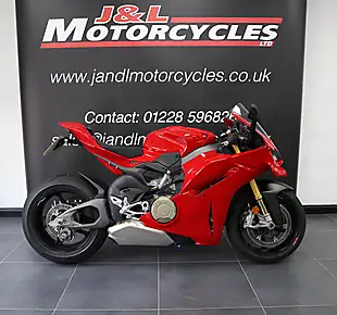 Used 2025 Ducati Panigale V4 S Red - Interior and Exterior details 2