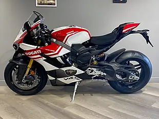 Used 2025 Ducati Panigale V4 Tricolor - Interior and Exterior details 2