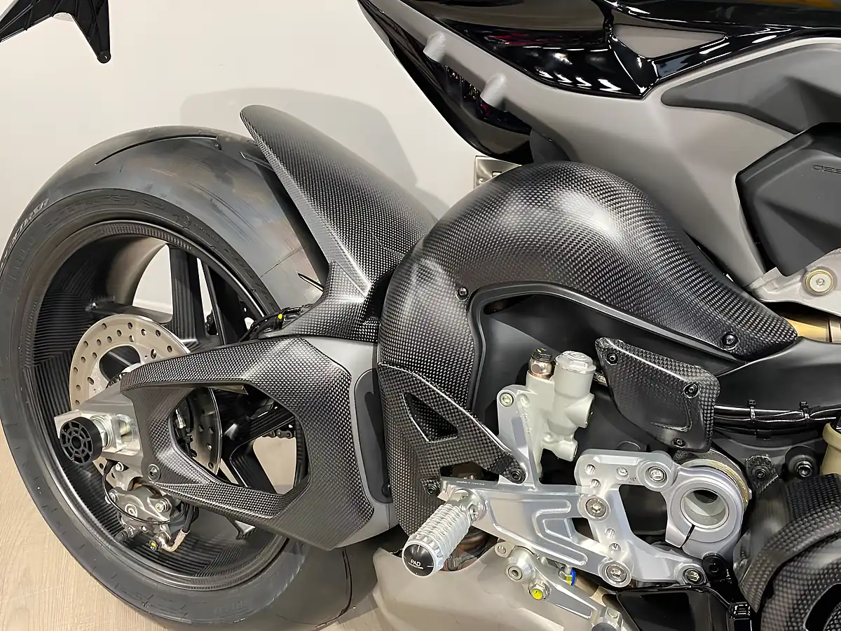 Used 2025 Ducati Panigale V4 Tricolor - Interior and Exterior details 7