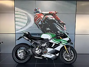 Used 2025 Ducati Panigale V4 Tricolor Tricolore - Interior and Exterior details 2