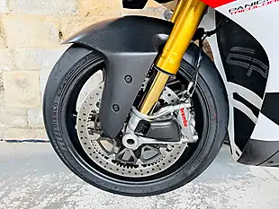 Used 2025 Ducati Panigale V4 Tricolore Multicolour - Interior and Exterior details 14