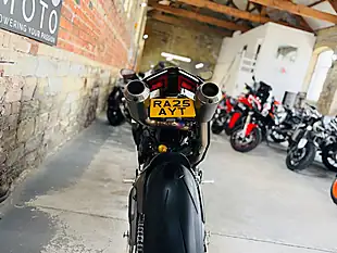 Used 2025 Ducati Panigale V4 Tricolore Multicolour - Interior and Exterior details 17