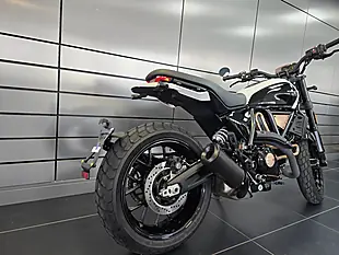 Used 2025 Ducati Scrambler 10° Anniversario Rizoma Edition Multi-Coloured - Interior and Exterior details 3