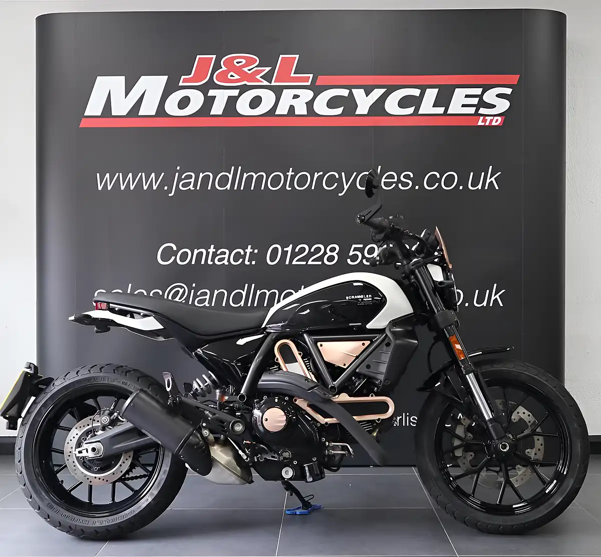 Used 2025 Ducati Scrambler 10th Anniversary Rizoma Edition 10th Anniversary Rizoma Edition Other - Interior and Exterior details 2