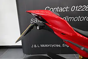 Used 2025 Ducati Streetfighter V4 S Red - Interior and Exterior details 11