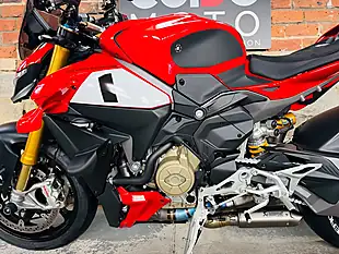 Used 2025 Ducati Streetfighter V4S Evo 2 Red - Interior and Exterior details 16