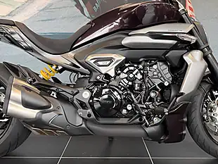 Used 2025 Ducati Xdiavel Black Lava - Interior and Exterior details 3