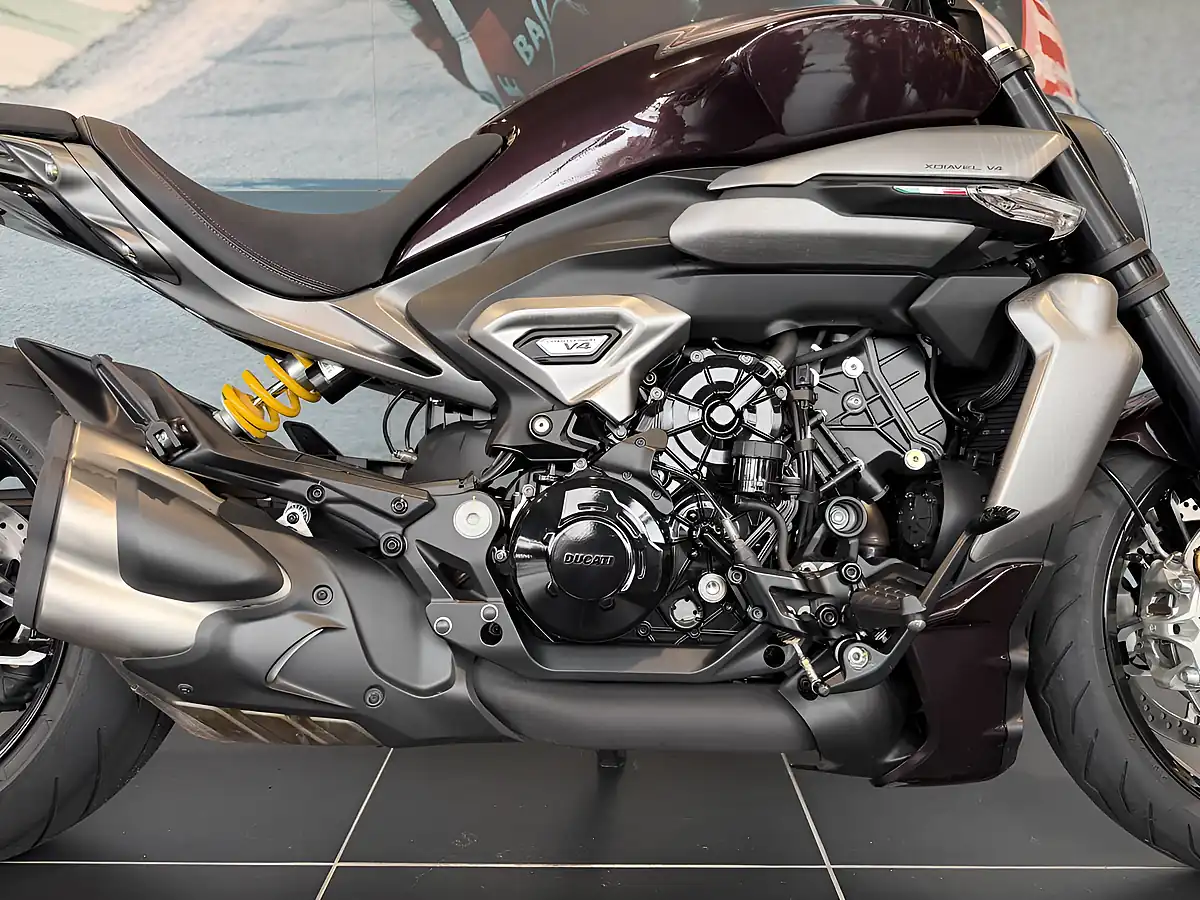 Used 2025 Ducati Xdiavel Black Lava - Interior and Exterior details 3