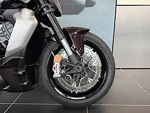 Used 2025 Ducati Xdiavel Black Lava - Interior and Exterior details 4