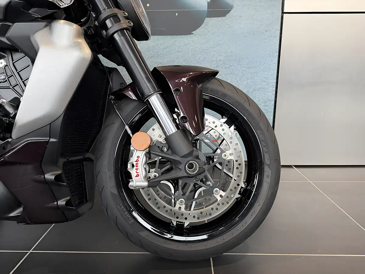 Used 2025 Ducati Xdiavel Black Lava - Interior and Exterior details 4