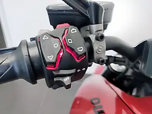Used 2025 Ducati Xdiavel Burning Red - Interior and Exterior details 16