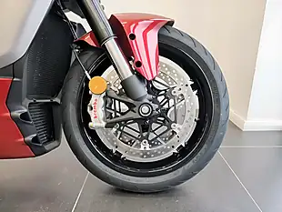 Used 2025 Ducati Xdiavel Burning Red - Interior and Exterior details 7