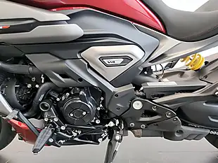 Used 2025 Ducati Xdiavel Burning Red - Interior and Exterior details 9