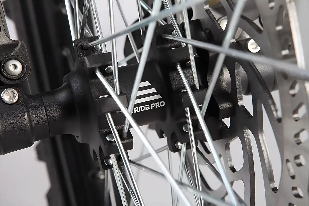 Used 2025 E Ride Pro Sr - Interior and Exterior details 3