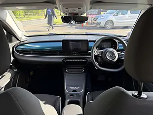 Used 2025 Fiat 600 Base 5DR Green - Interior and Exterior details 2