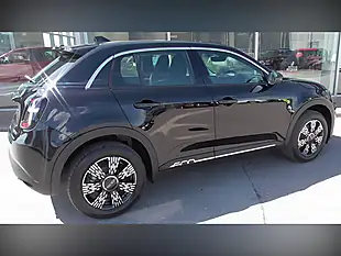 Used 2025 Fiat 600 Black - Interior and Exterior details 6